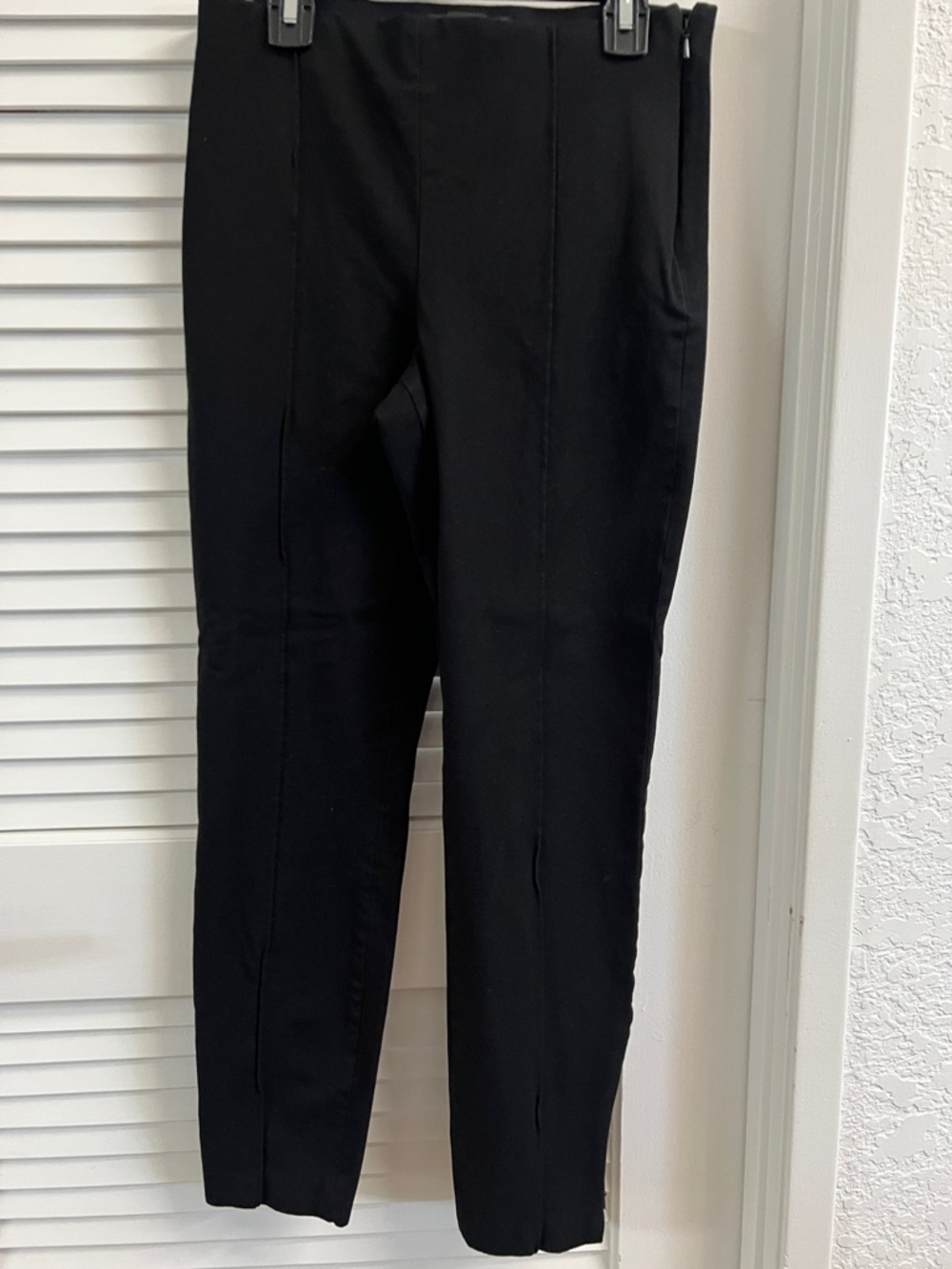 Women’s Banana Republic Black Dress Pants size 4 classic work slacks